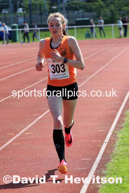 Girls Under-15s 3000 metres, 2023 North Eastern Track and Field Champs., Middlesbrough Sports Village, Middlesbrough. Photo: David T. Hewitson/Sports for All Pics